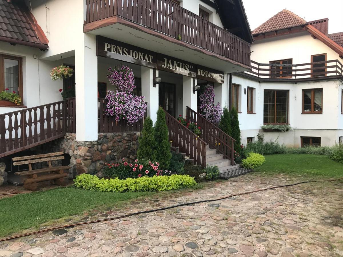 Hotel Pensjonat Janus Ruciane-Nida Exterior foto